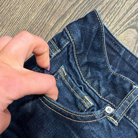 American Eagle Cut-Off Jean Shorts Mid Rise Stretch Denim Dark Wash Blue Size 6 - Picture 3 of 7